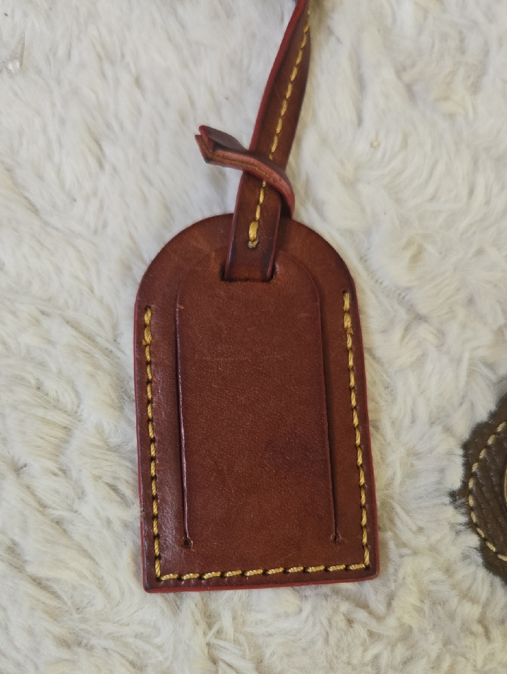 Dooney & Bourke Brown Leather Luggage Tag And Gold Medallion Charm - Picture 4 of 6